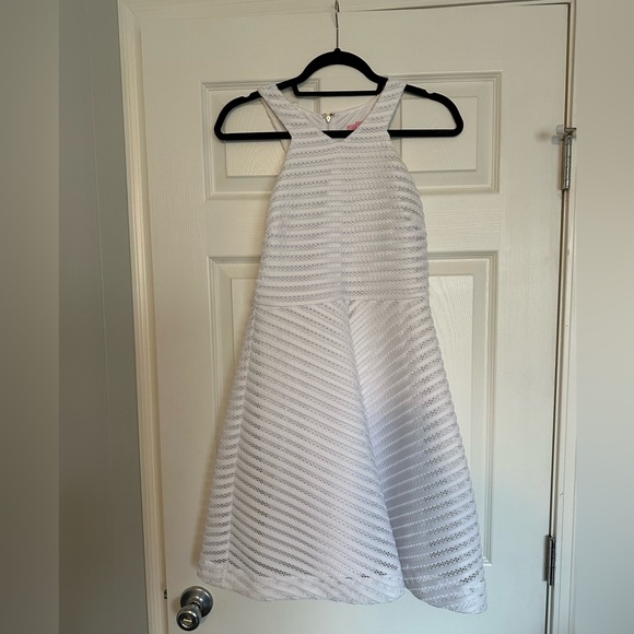 White Lilly Pulitzer dress - Picture 1 of 1